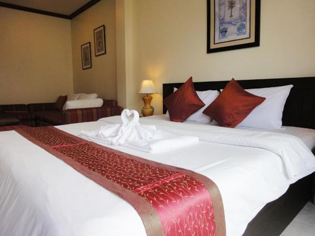 Patong Karlssons Hotel Luaran gambar